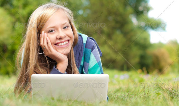 在线轰炸机电话软件